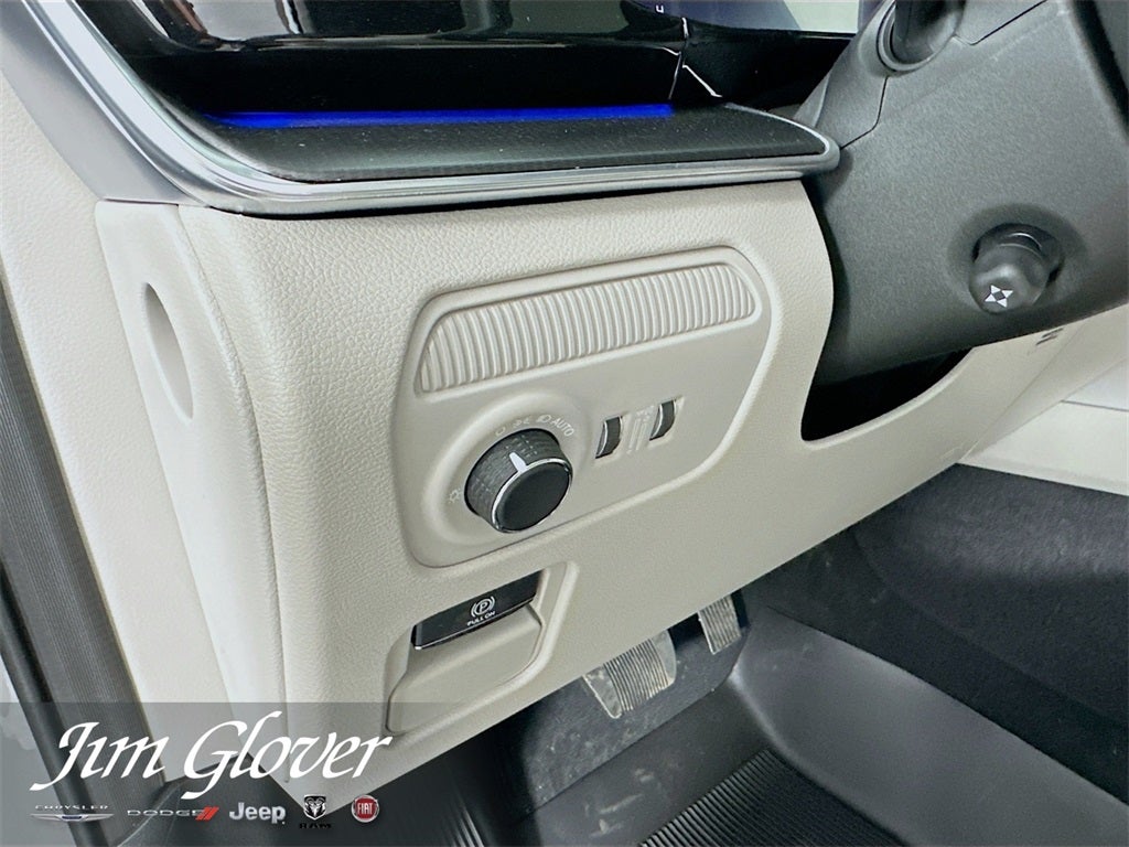 2026 Jeep Grand Wagoneer GRAND WAGONEER SUMMIT OBSIDIAN 4X4