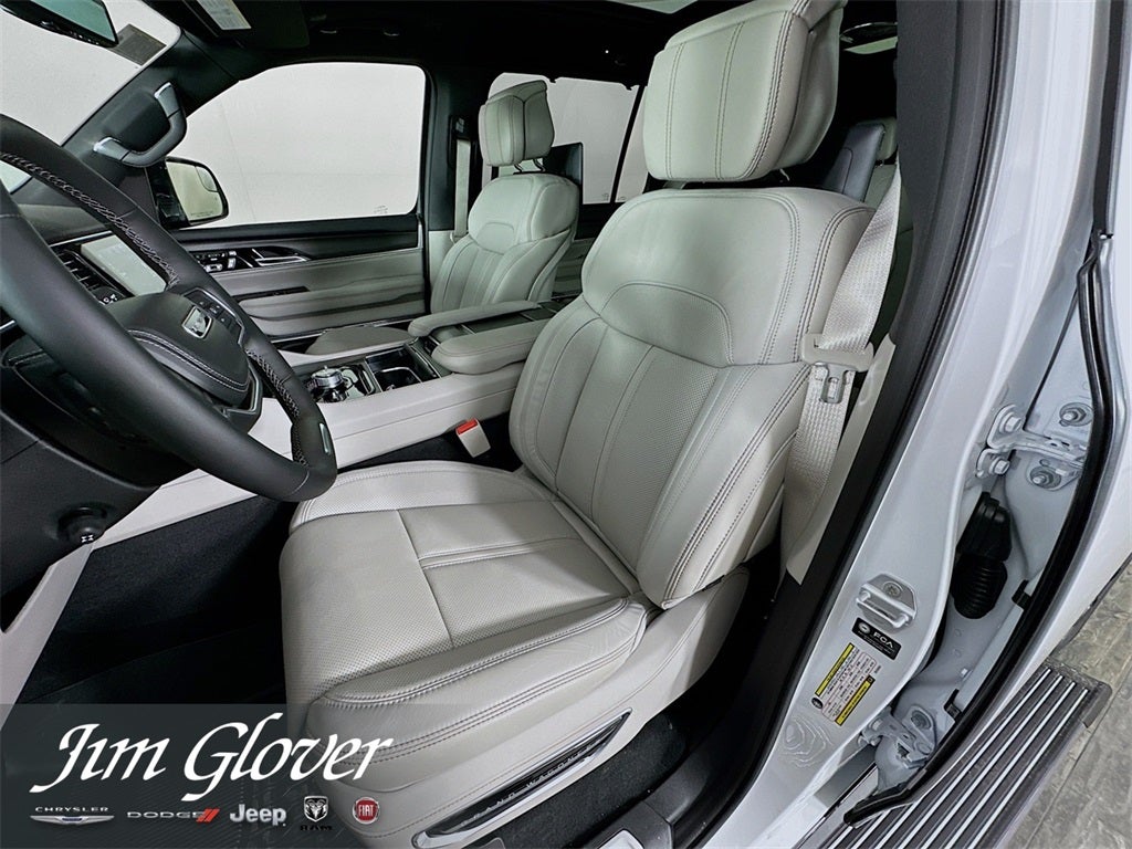 2026 Jeep Grand Wagoneer GRAND WAGONEER SUMMIT OBSIDIAN 4X4