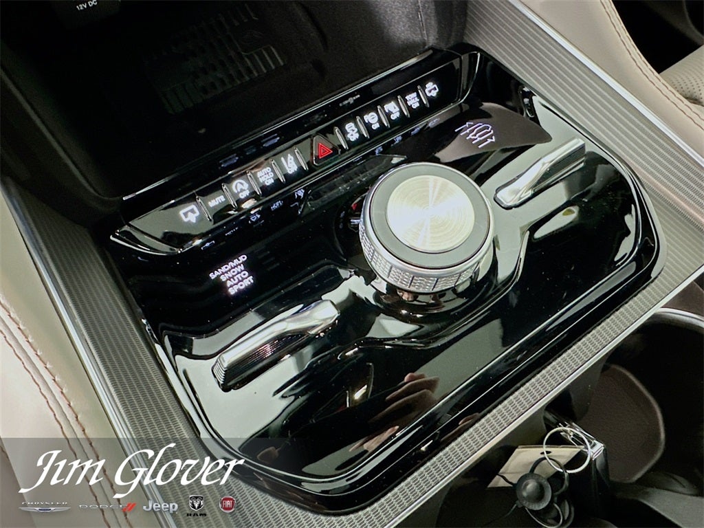 2026 Jeep Grand Wagoneer GRAND WAGONEER SUMMIT OBSIDIAN 4X4