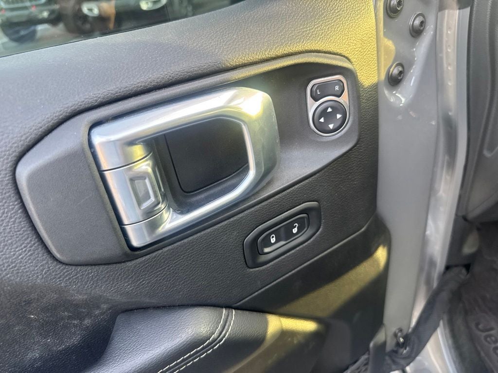 2022 Jeep Gladiator Overland 4x4
