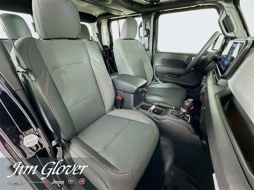 2025 Jeep Gladiator GLADIATOR SPORT 4X4