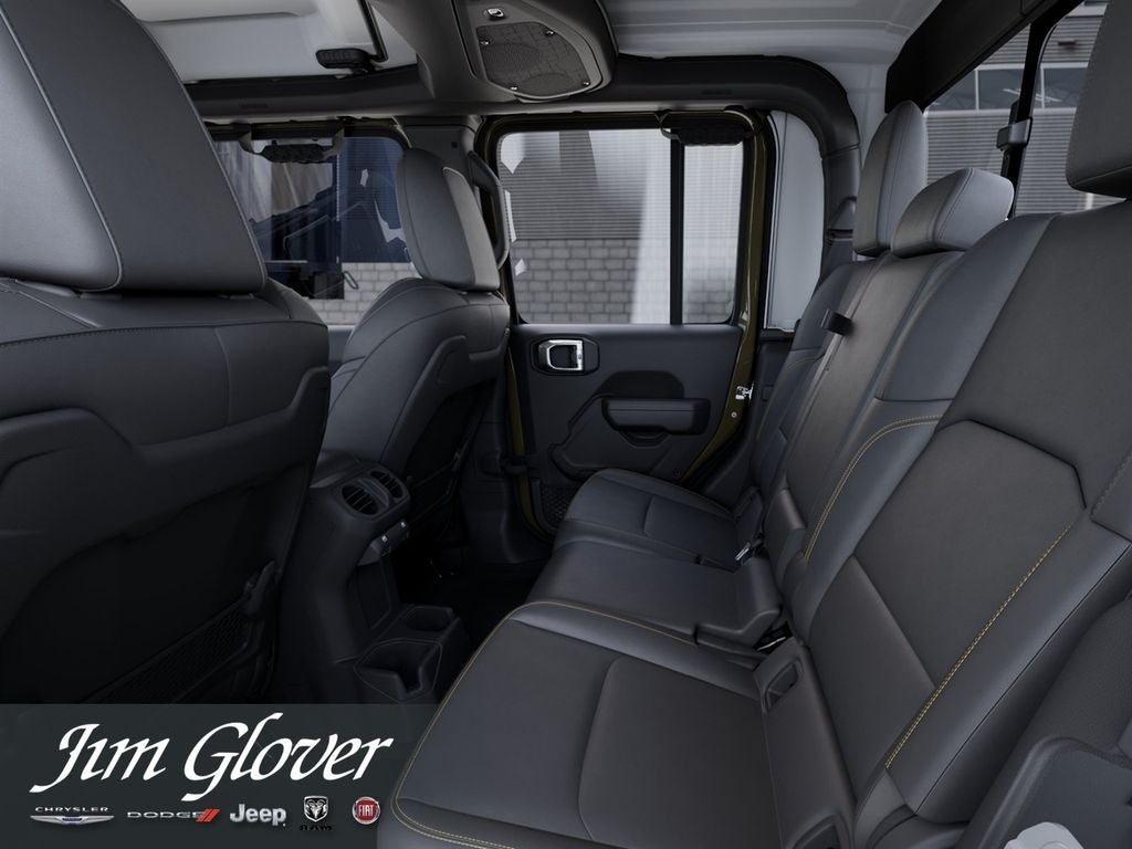 2026 Jeep Gladiator GLADIATOR SAHARA 4X4