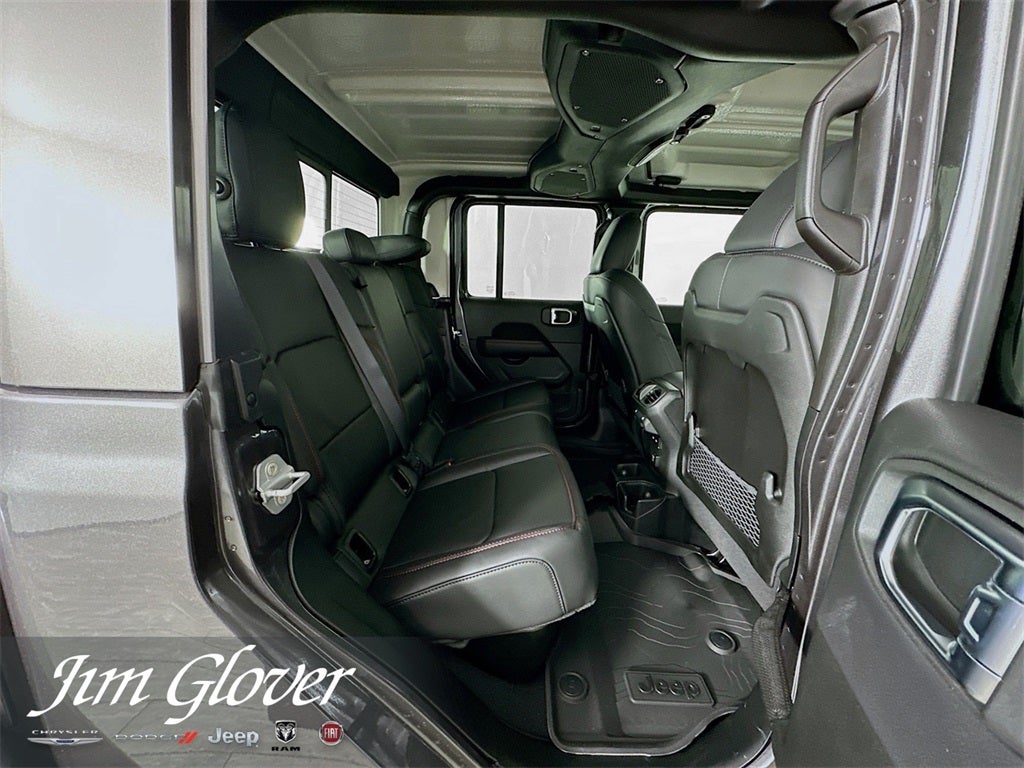 2025 Jeep Gladiator GLADIATOR RUBICON 4X4