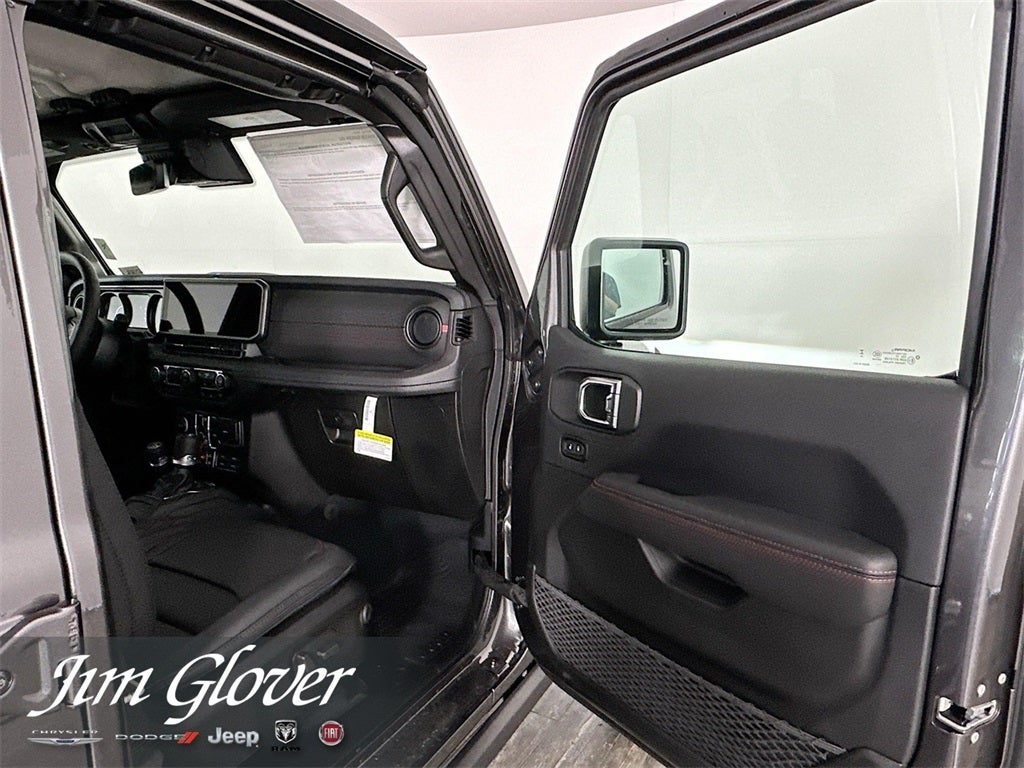 2025 Jeep Gladiator GLADIATOR RUBICON 4X4