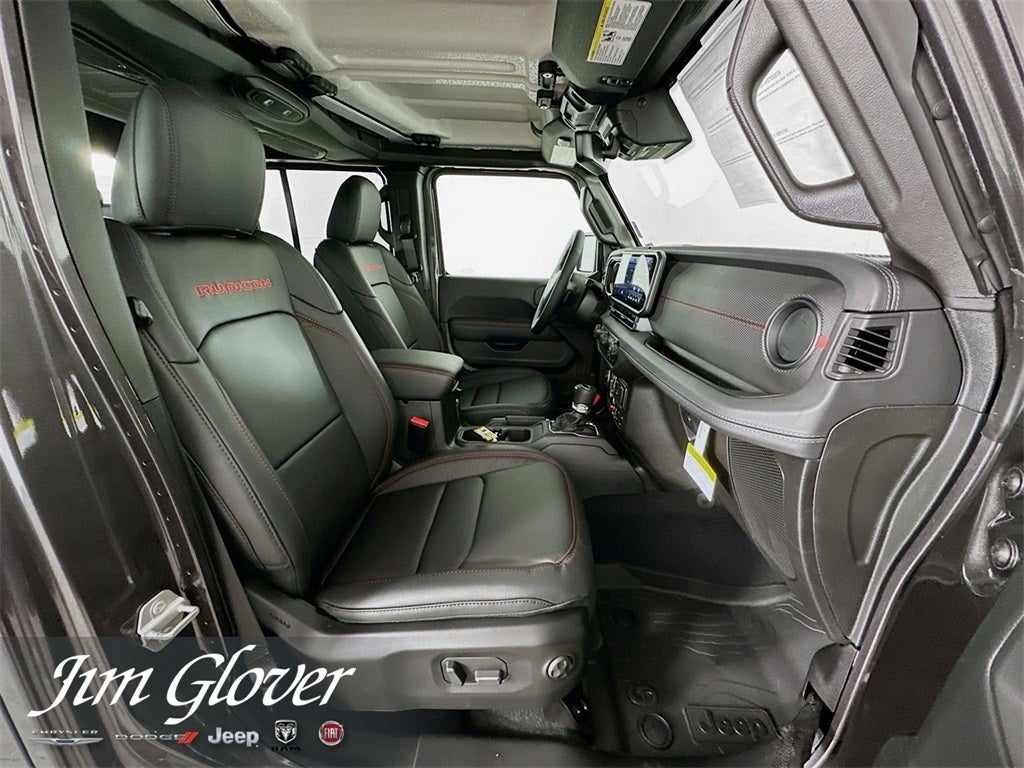 2025 Jeep Gladiator GLADIATOR RUBICON 4X4