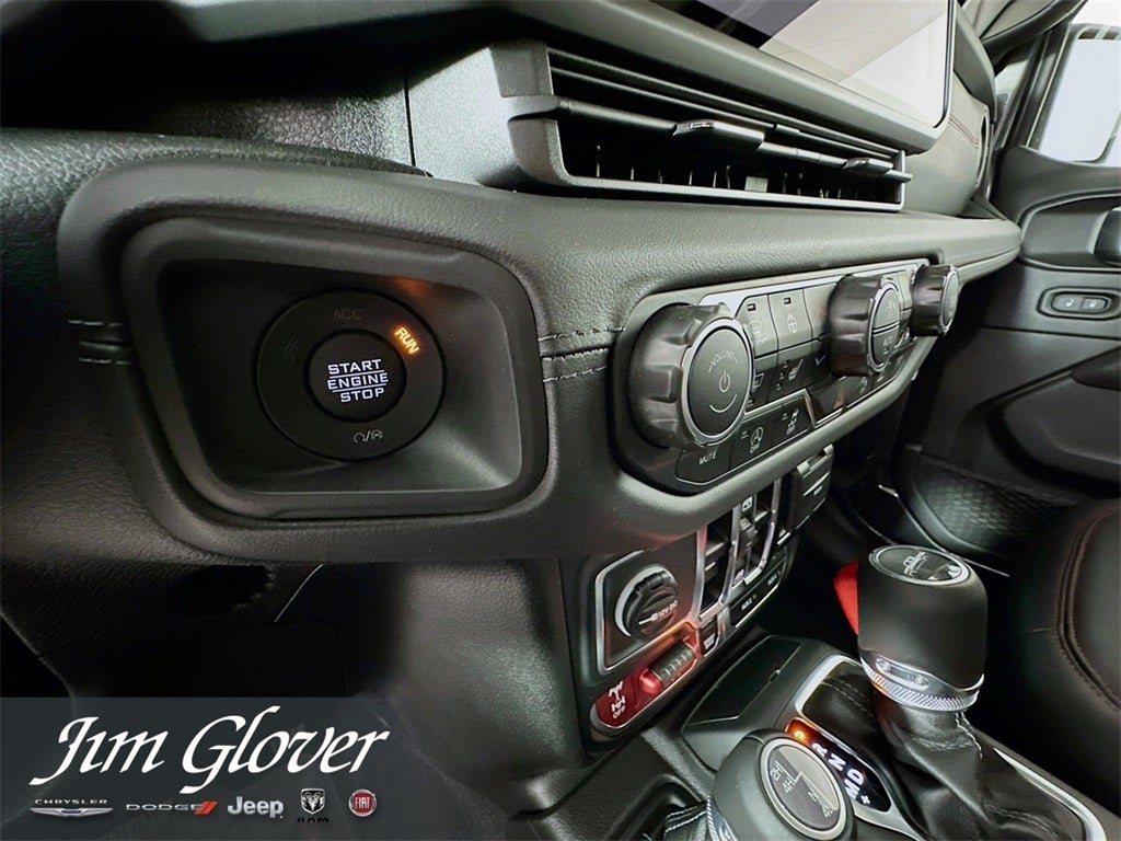 2025 Jeep Gladiator GLADIATOR RUBICON 4X4