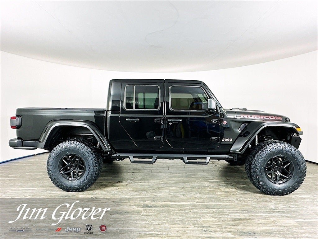 2025 Jeep Gladiator GLADIATOR RUBICON 4X4