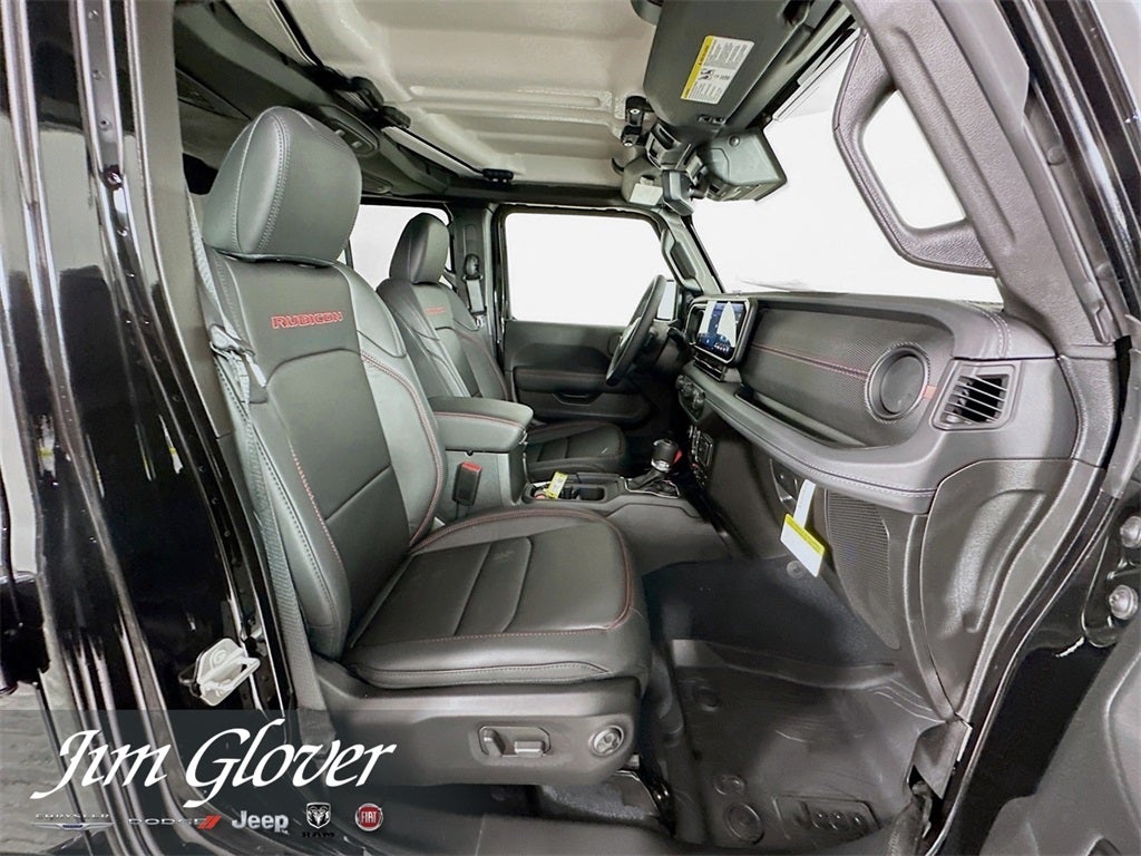 2025 Jeep Gladiator GLADIATOR RUBICON 4X4