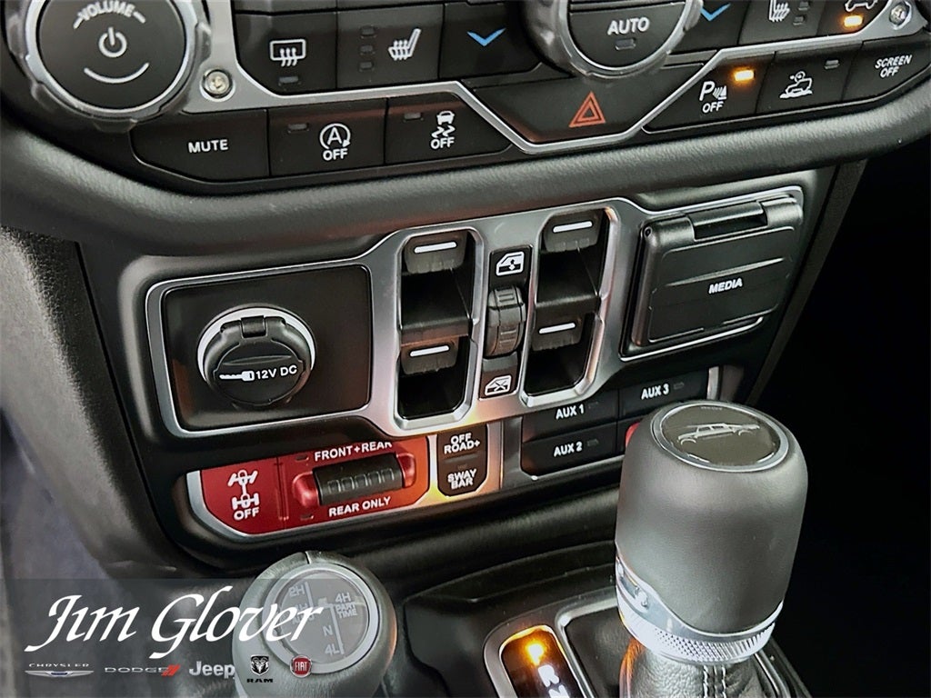 2025 Jeep Gladiator GLADIATOR RUBICON X 4X4