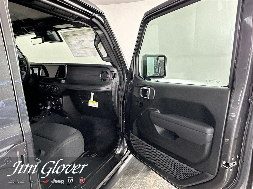 2025 Jeep Gladiator GLADIATOR RUBICON 4X4