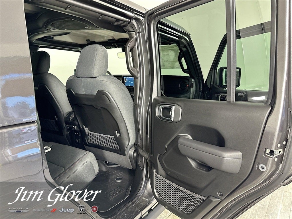 2025 Jeep Gladiator GLADIATOR RUBICON 4X4