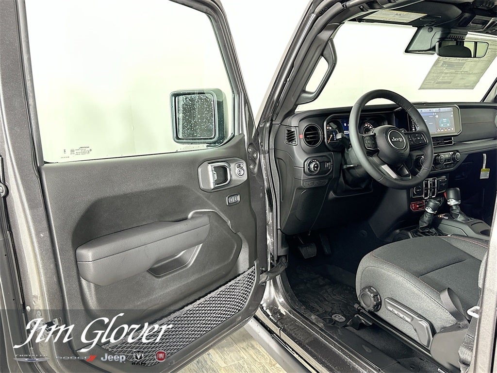 2025 Jeep Gladiator GLADIATOR RUBICON 4X4