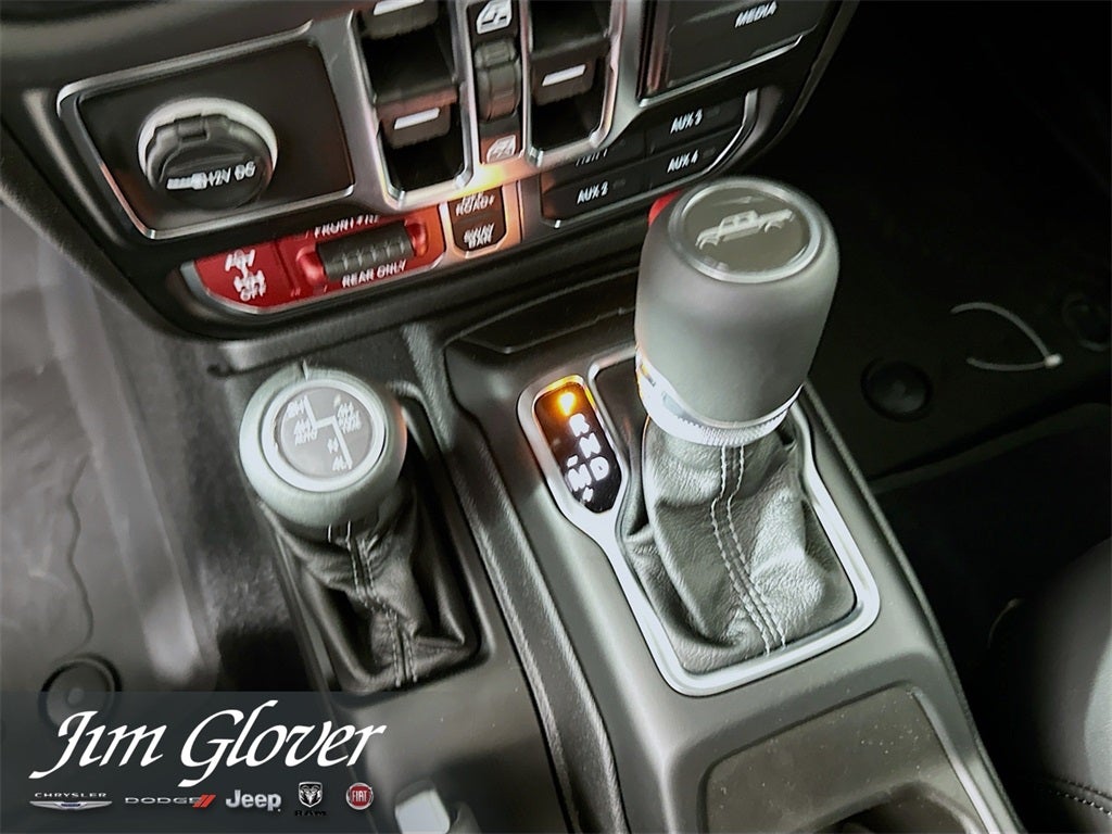 2025 Jeep Gladiator GLADIATOR RUBICON X 4X4