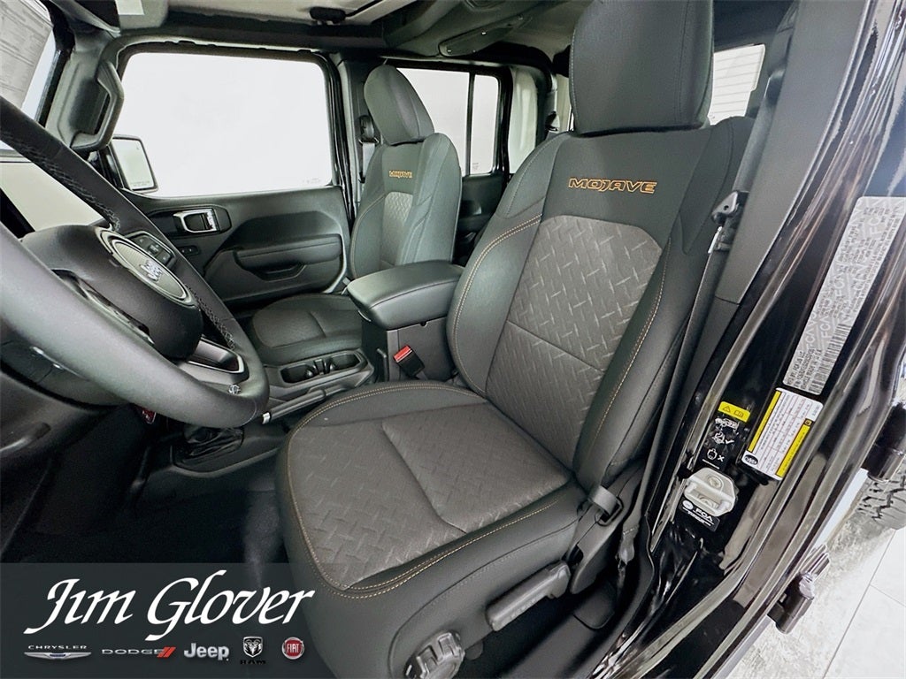 2025 Jeep Gladiator GLADIATOR MOJAVE 4X4