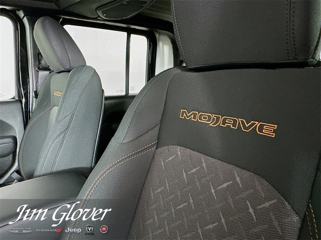 2025 Jeep Gladiator GLADIATOR MOJAVE 4X4