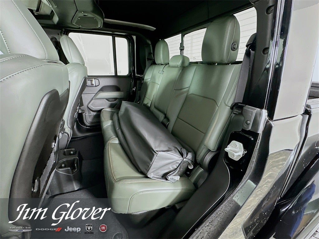 2025 Jeep Gladiator GLADIATOR MOJAVE X 4X4