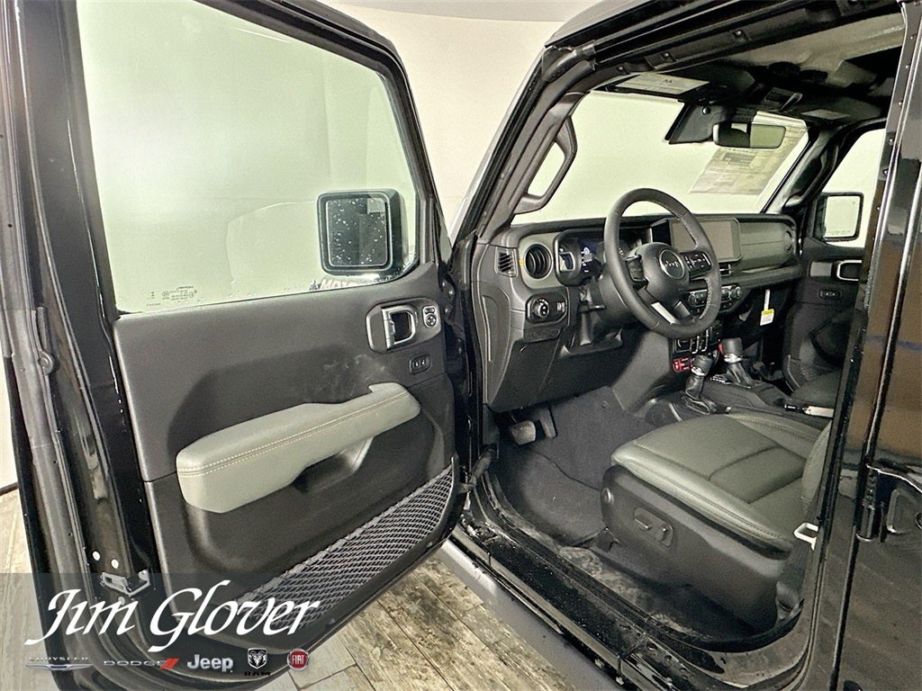 2025 Jeep Gladiator GLADIATOR MOJAVE X 4X4