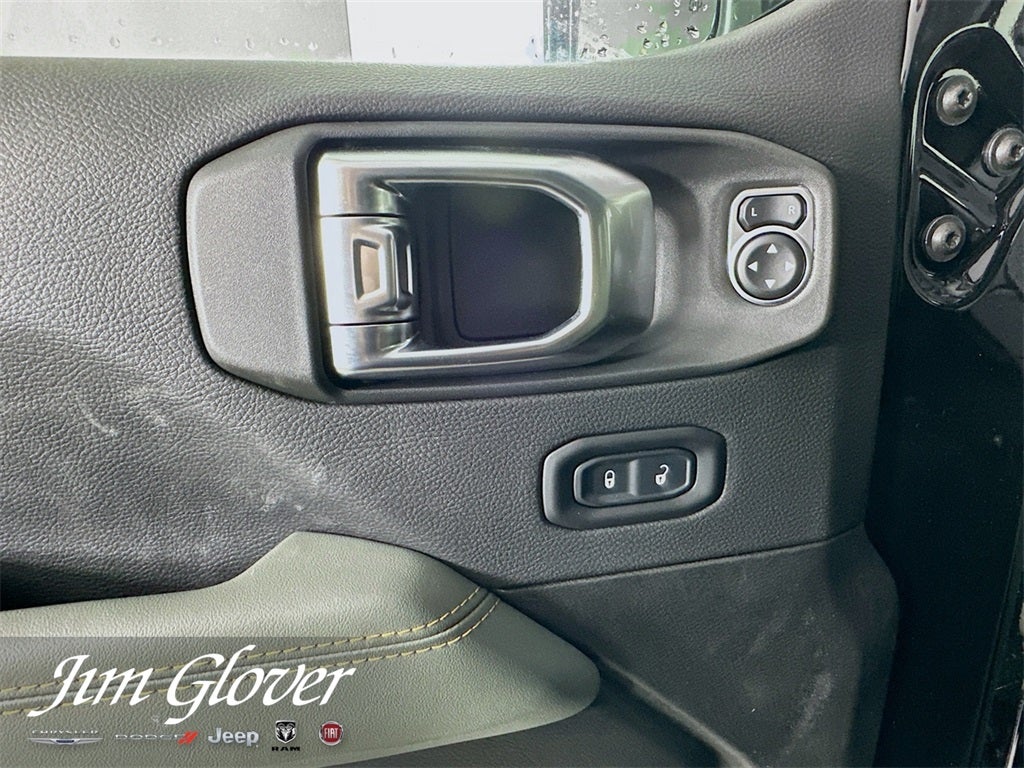 2025 Jeep Gladiator GLADIATOR MOJAVE X 4X4