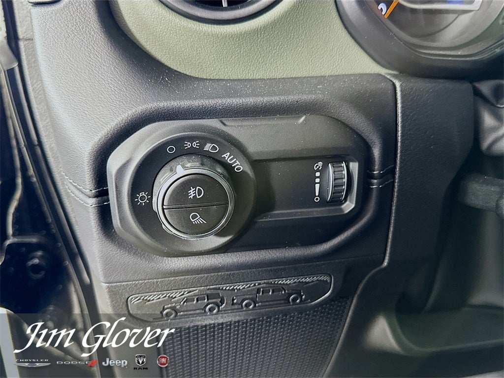 2025 Jeep Gladiator GLADIATOR MOJAVE X 4X4