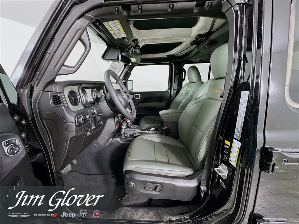 2025 Jeep Gladiator GLADIATOR MOJAVE X 4X4