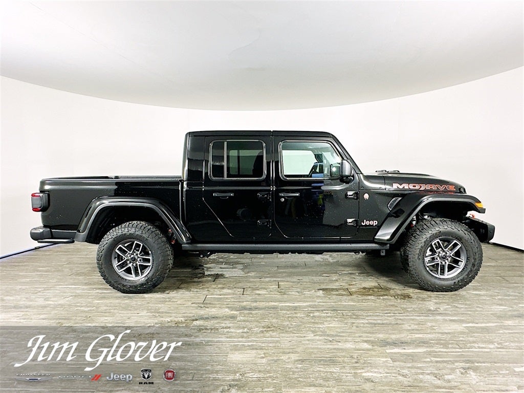 2025 Jeep Gladiator GLADIATOR MOJAVE X 4X4