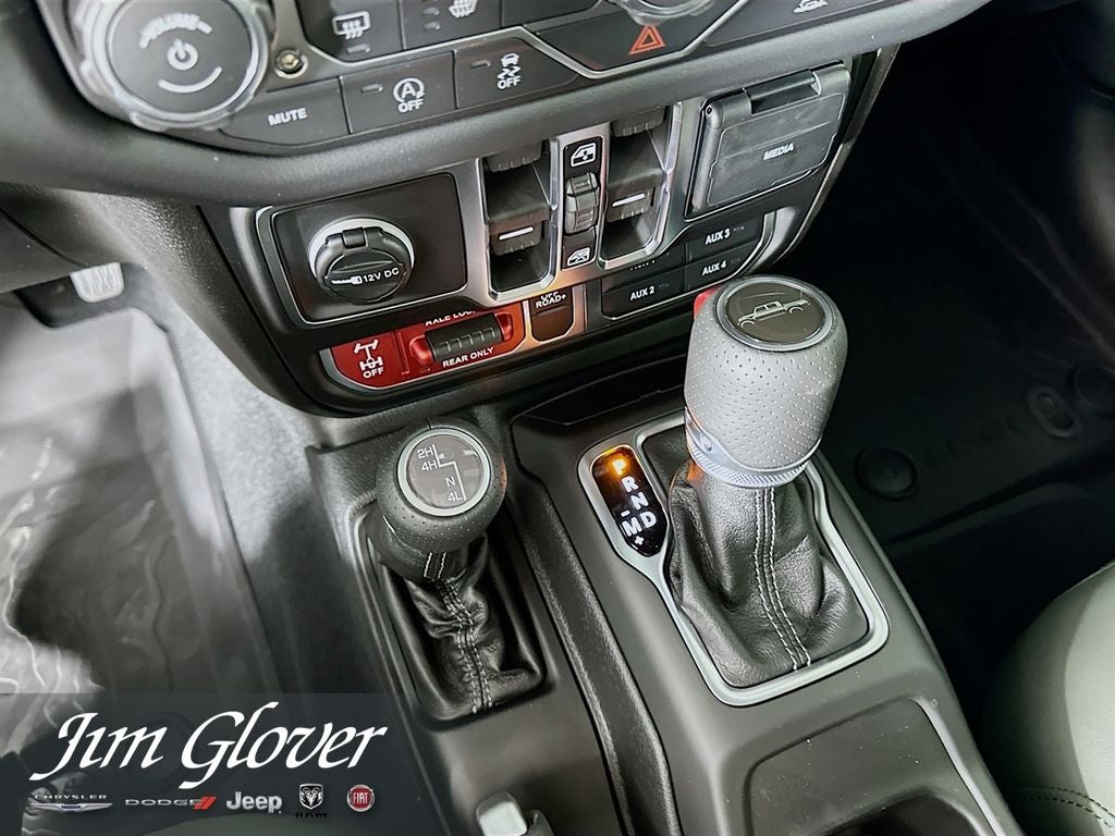 2026 Jeep Gladiator GLADIATOR MOJAVE 4X4