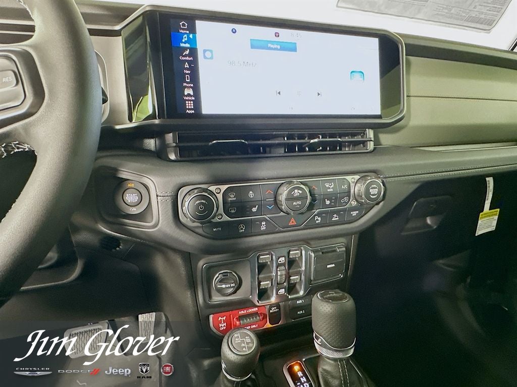 2026 Jeep Gladiator GLADIATOR MOJAVE X 4X4