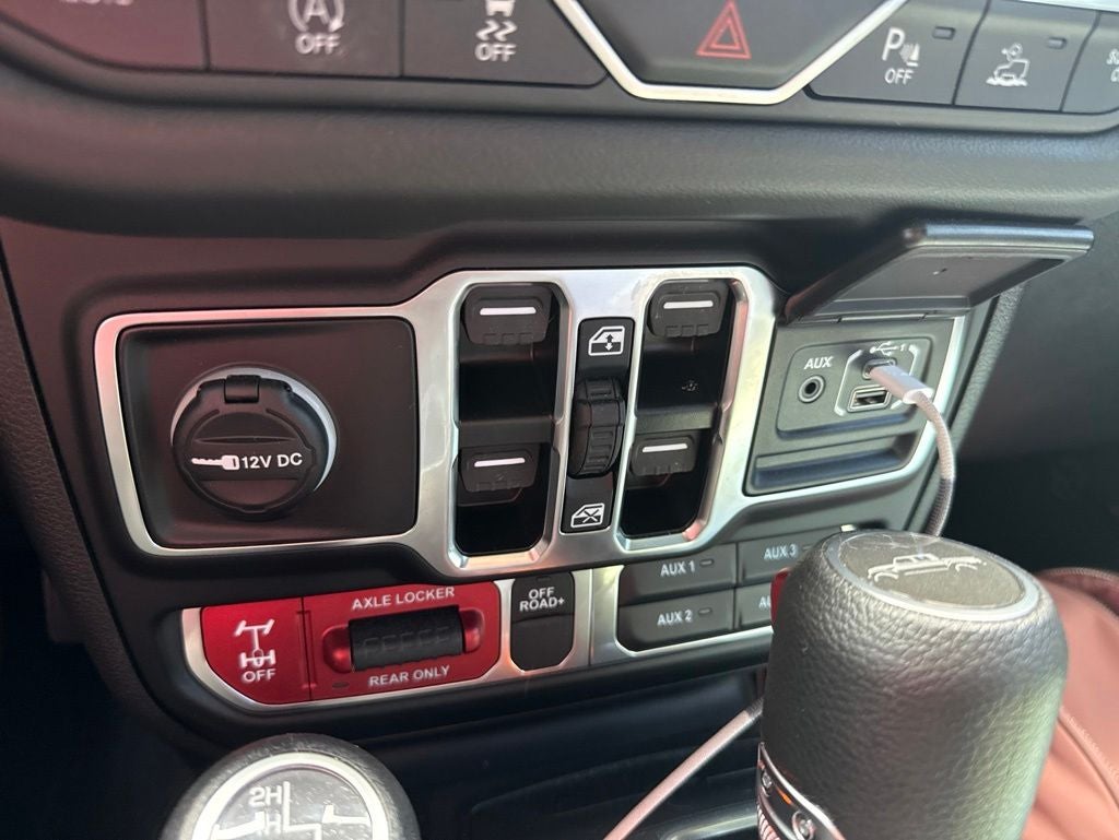 2025 Jeep Gladiator Mojave 4x4