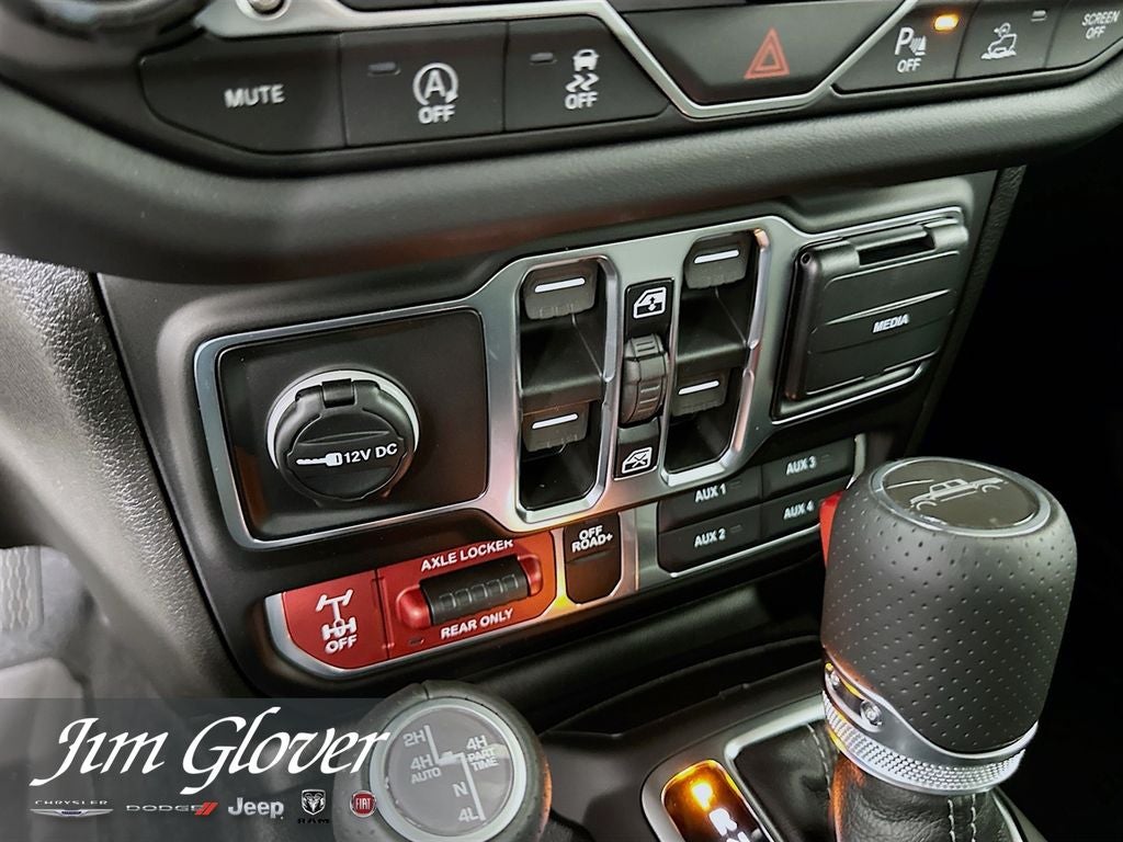2026 Jeep Gladiator GLADIATOR MOJAVE X 4X4