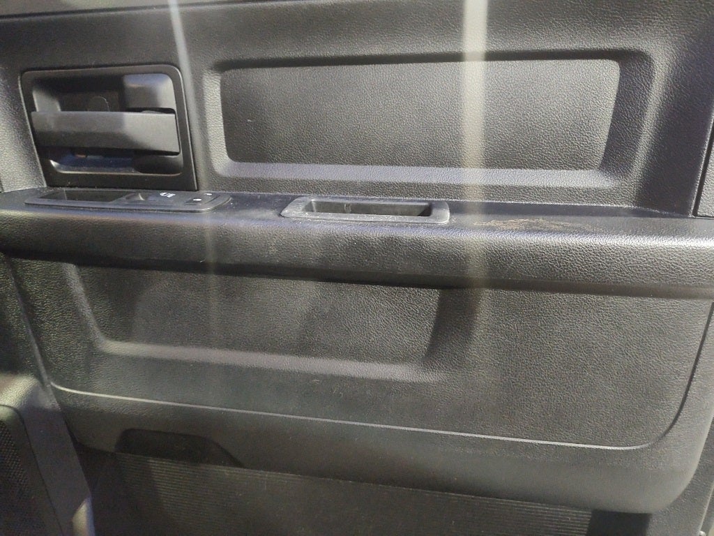 2021 RAM 1500 Classic Tradesman Quad Cab 4x2 6'4' Box