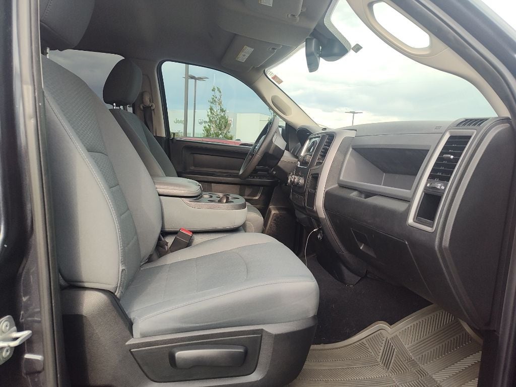 2018 RAM 1500 Tradesman Quad Cab 4x2 6'4' Box