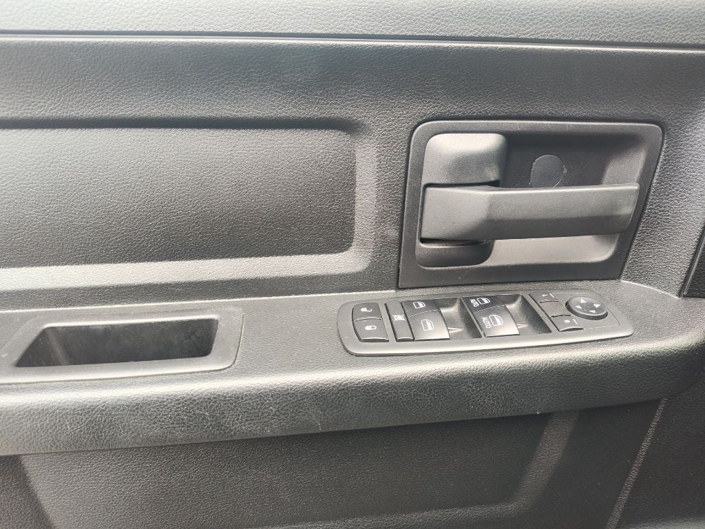 2018 RAM 1500 Tradesman Quad Cab 4x2 6'4' Box