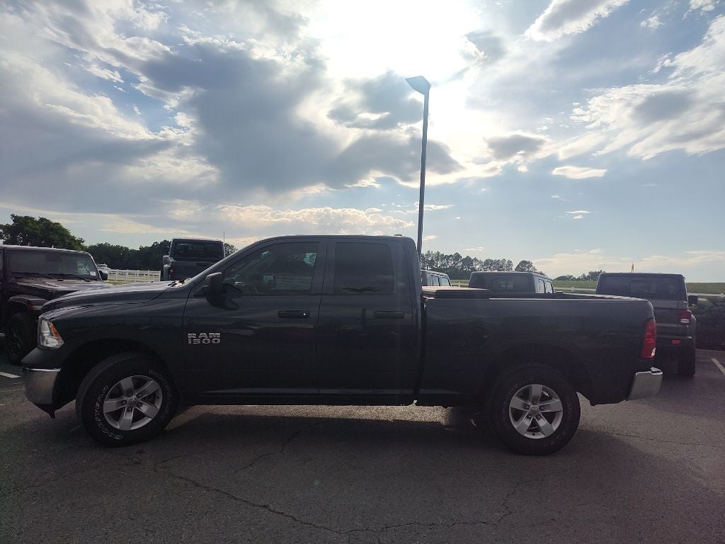 2018 RAM 1500 Tradesman Quad Cab 4x2 6'4' Box