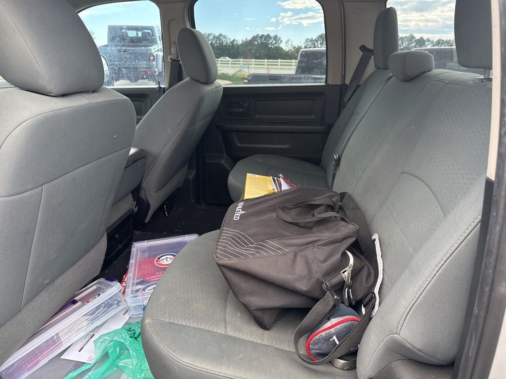 2018 RAM 1500 Express Crew Cab 4x2 5'7' Box