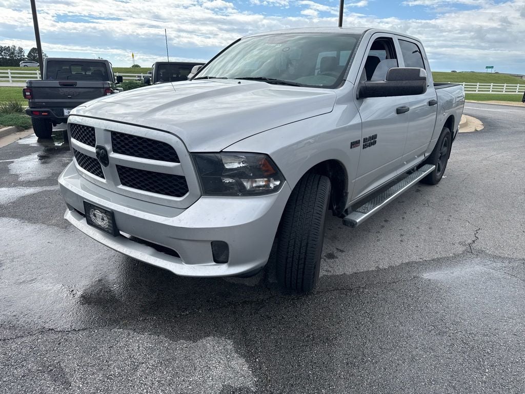 2018 RAM 1500 Express Crew Cab 4x2 5'7' Box