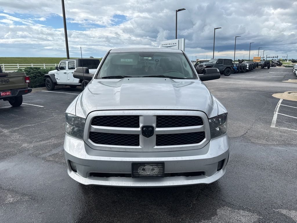 2018 RAM 1500 Express Crew Cab 4x2 5'7' Box