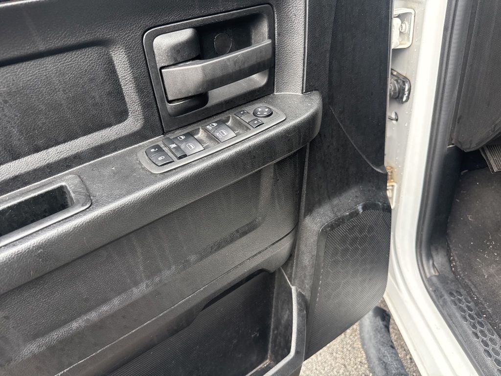 2021 RAM 1500 Classic Tradesman Quad Cab 4x4 6'4' Box
