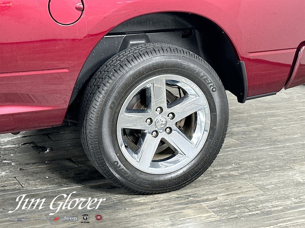 2017 RAM 1500 Express Quad Cab 4x4 6'4' Box