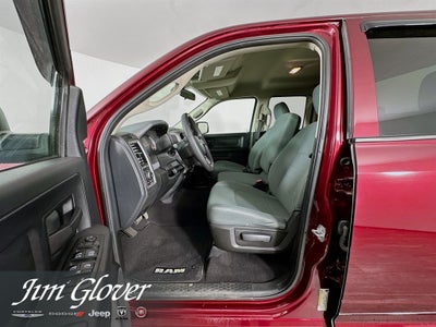 2017 RAM 1500 Express Quad Cab 4x4 6'4' Box