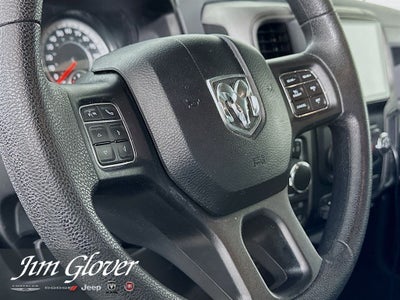 2017 RAM 1500 Express Quad Cab 4x4 6'4' Box