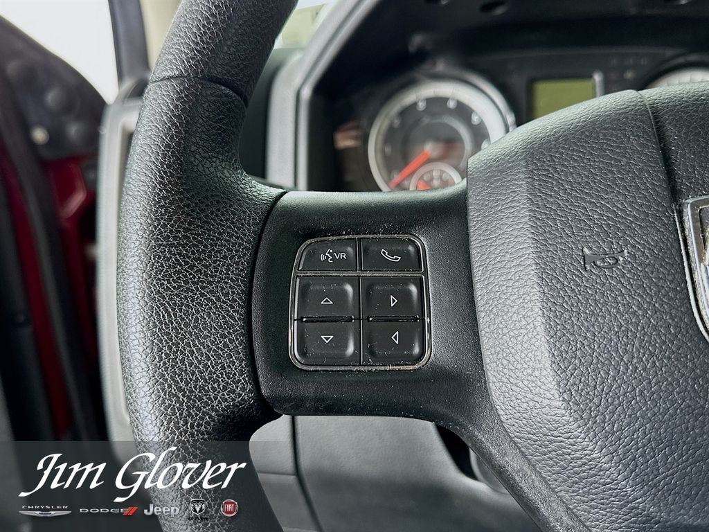 2017 RAM 1500 Express Quad Cab 4x4 6'4' Box