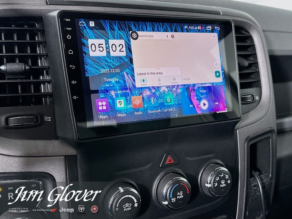 2017 RAM 1500 Express Quad Cab 4x4 6'4' Box