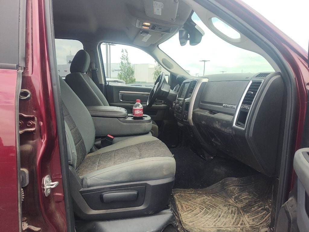 2018 RAM 1500 Big Horn Quad Cab 4x4 6'4' Box
