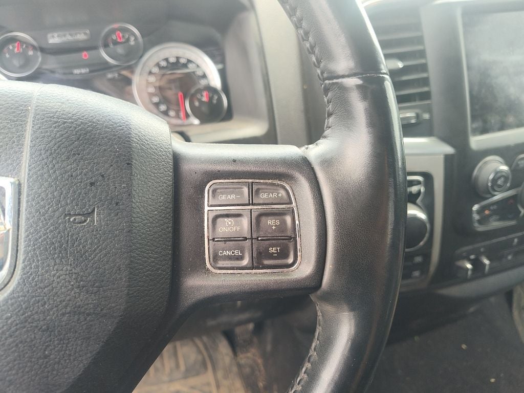 2018 RAM 1500 Big Horn Quad Cab 4x4 6'4' Box