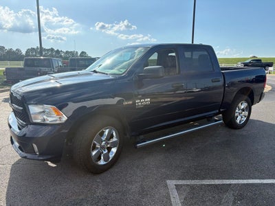 2019 RAM 1500 Classic Express Crew Cab 4x4 5'7' Box