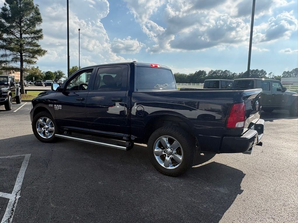 2019 RAM 1500 Classic Express Crew Cab 4x4 5'7' Box