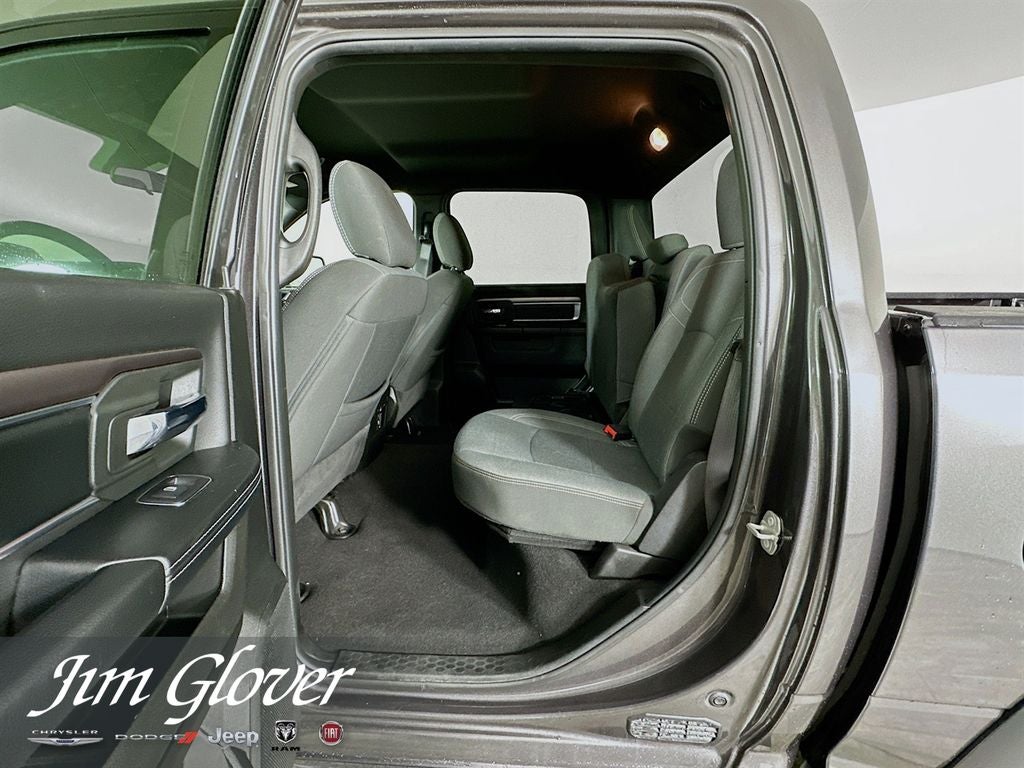 2023 RAM 1500 Classic Warlock Crew Cab 4x4 5'7' Box