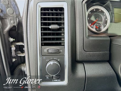 2023 RAM 1500 Classic Warlock Crew Cab 4x4 5'7' Box