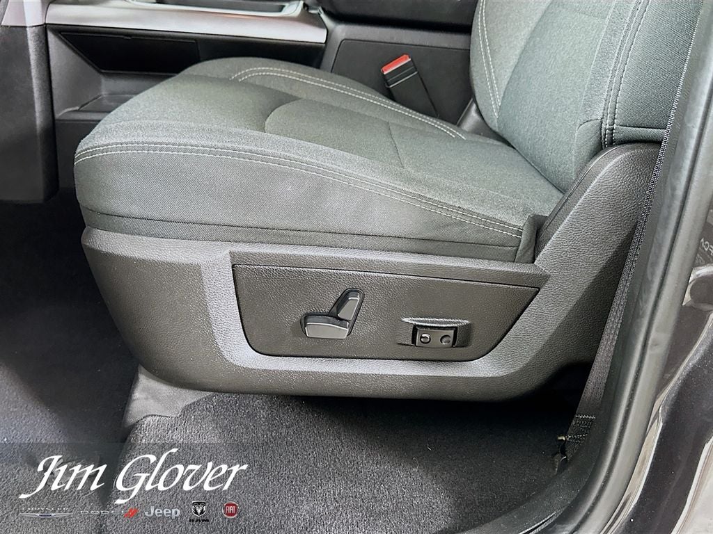 2023 RAM 1500 Classic Warlock Crew Cab 4x4 5'7' Box