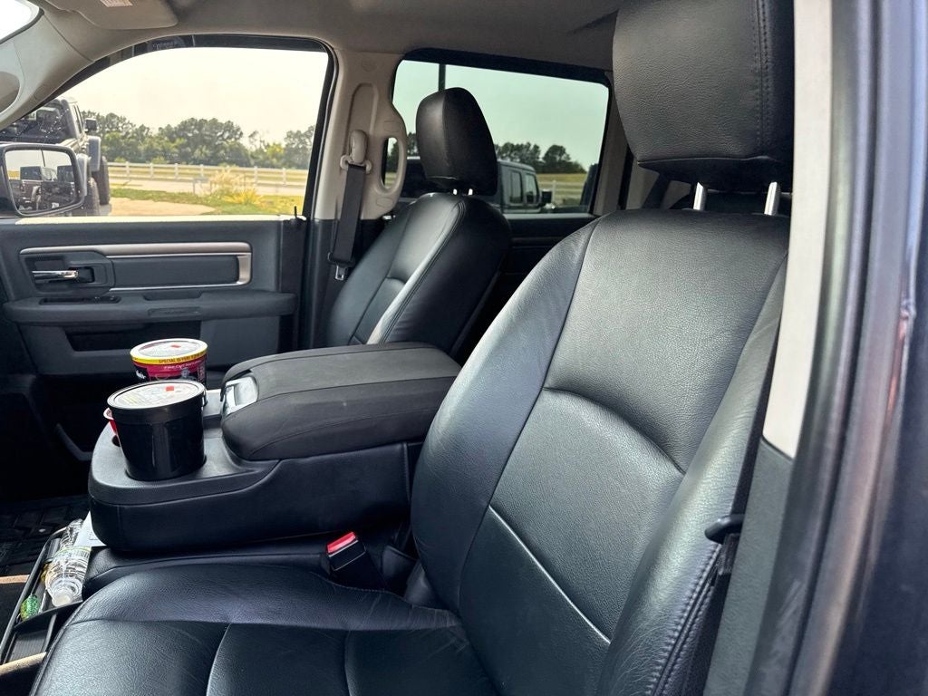 2017 RAM 1500 SLT